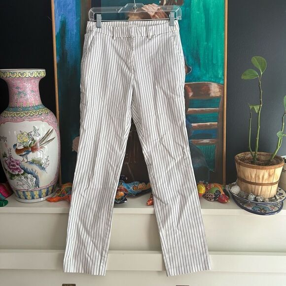 H&M White and Black Striped Dress Pants 6 - Picture 1 of 15